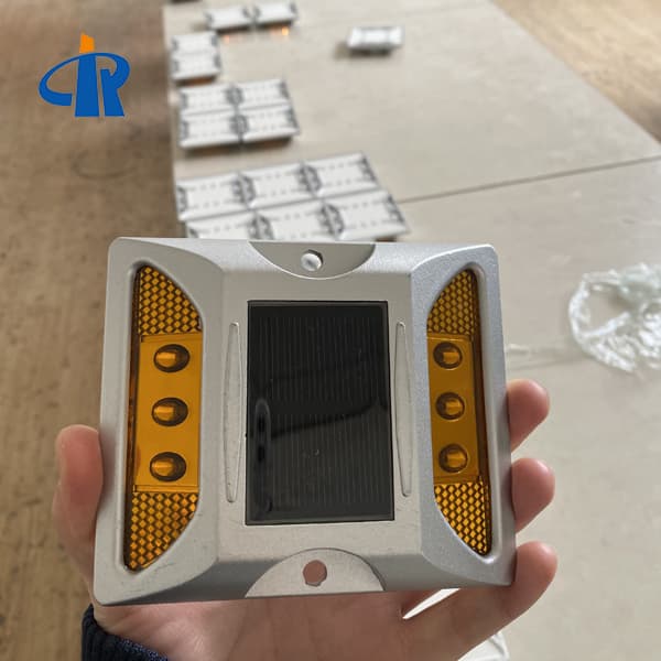 <h3>Half Circle Led Solar Road Stud For Sale In UK-RUICHEN Solar Road</h3>
